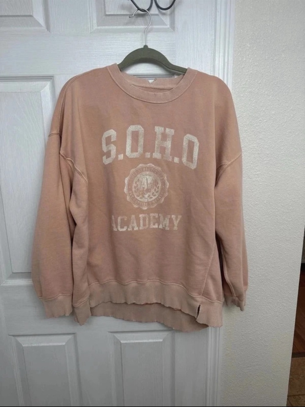 aerie SOHO Academy Crewneck Sweatshirt - Dusty Blush